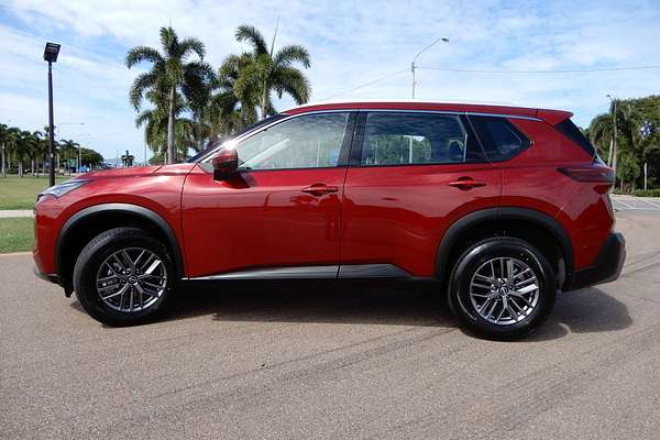 2024 Nissan X-TRAIL ST T33