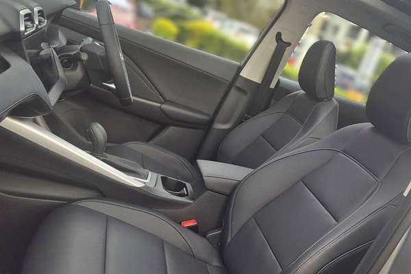 2025 MG ZS Essence ZS32