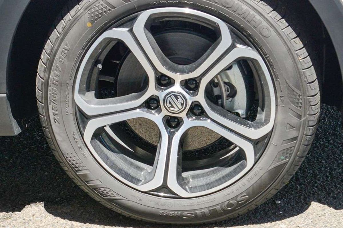 2025 MG ZS Essence ZS32