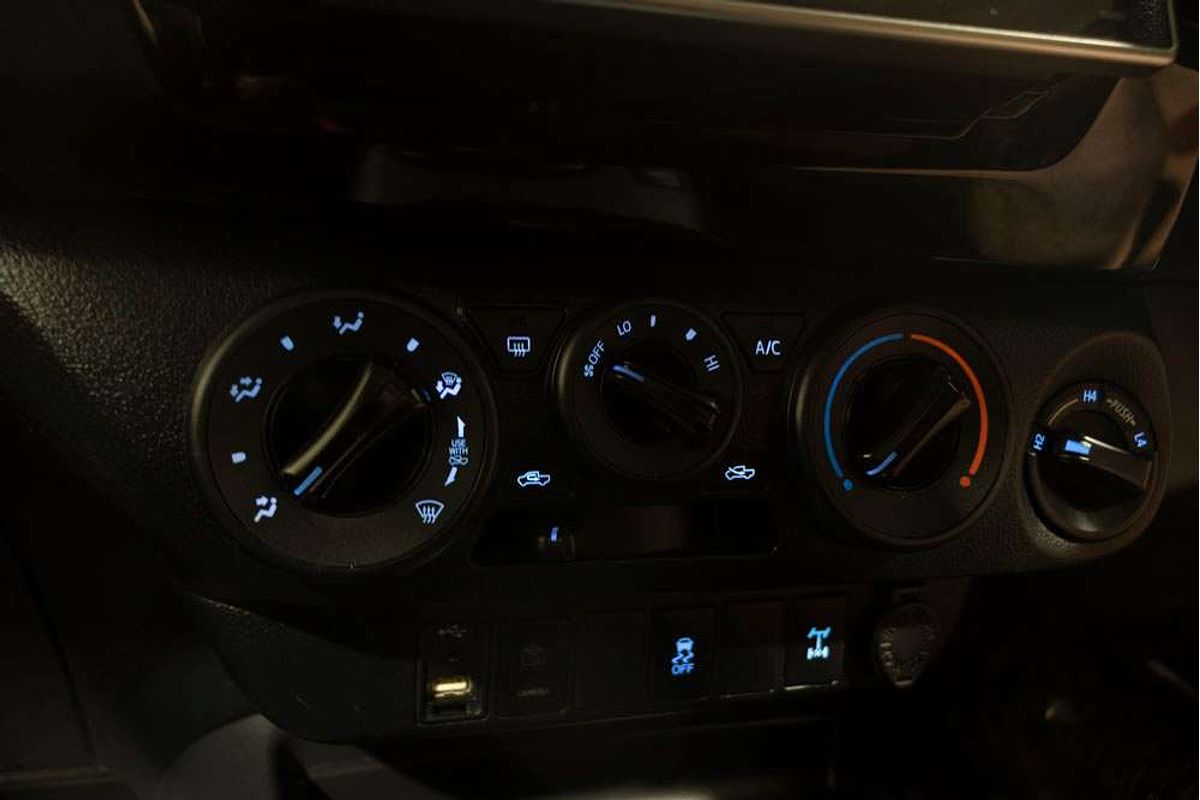 2016 Toyota Hilux SR GUN126R 4X4