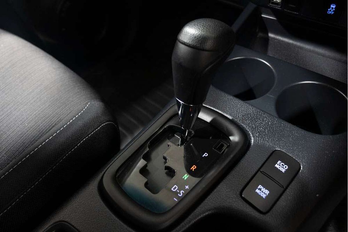 2016 Toyota Hilux SR GUN126R 4X4
