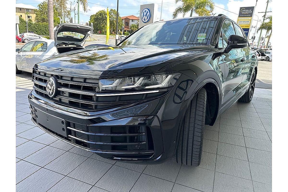 2023 Volkswagen Touareg R RC