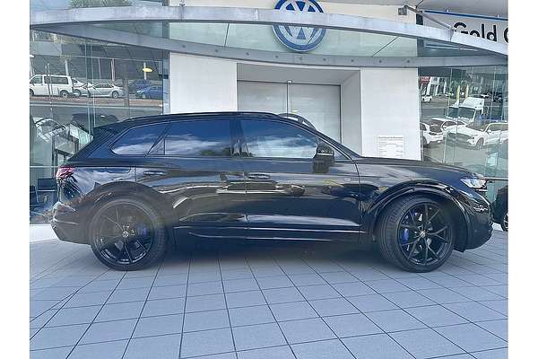 2023 Volkswagen Touareg R RC