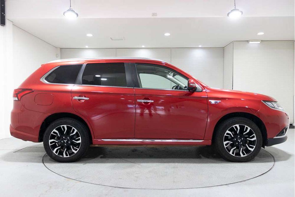 2017 Mitsubishi Outlander PHEV Exceed ZK