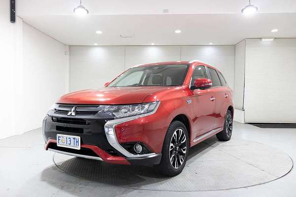 2017 Mitsubishi Outlander PHEV Exceed ZK