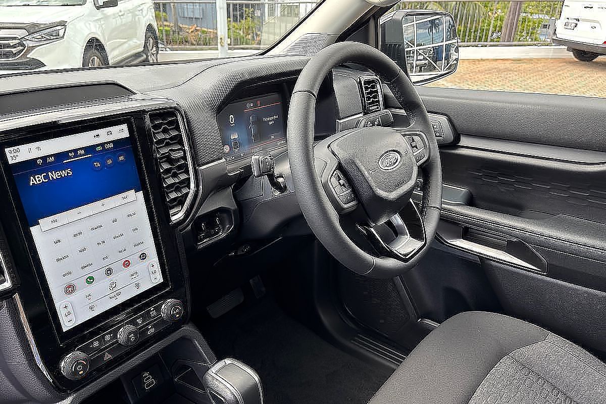 2024 Ford Ranger XLT 4X4 2.0L