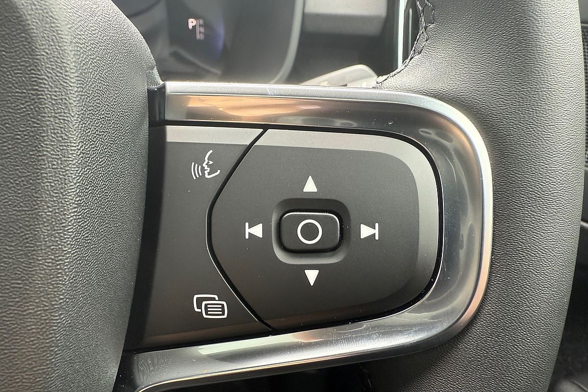 2023 Volvo C40 Recharge
