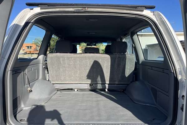 2000 Toyota Landcruiser GXL HZJ105R