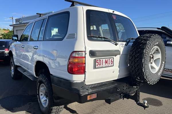 2000 Toyota Landcruiser GXL HZJ105R