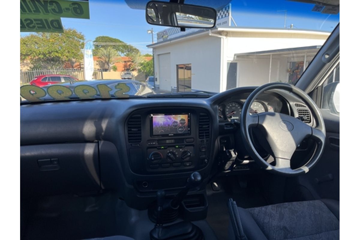 2000 Toyota Landcruiser GXL HZJ105R