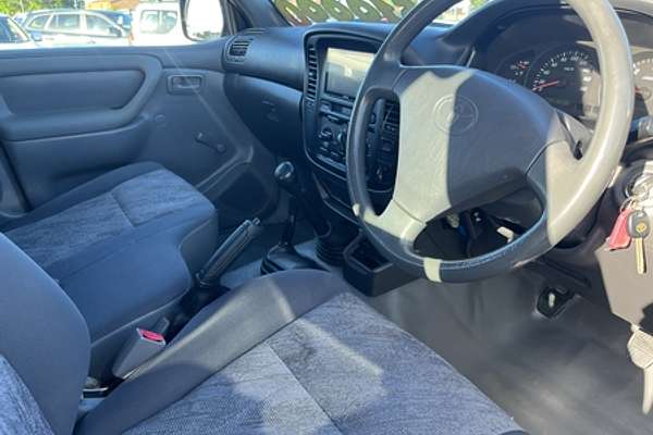 2000 Toyota Landcruiser GXL HZJ105R