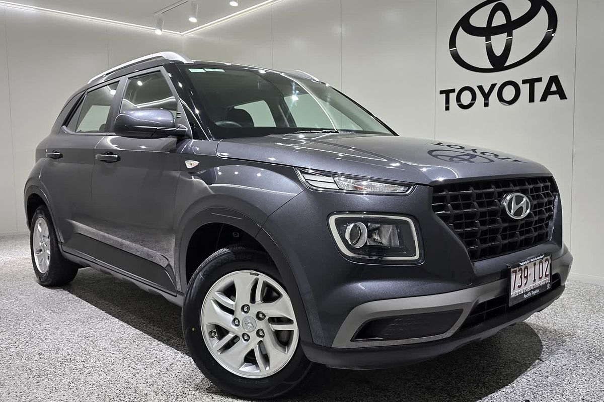2021 Hyundai VENUE VENUE  SNW5D261