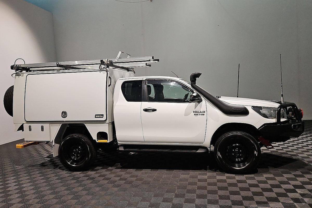 2020 Toyota Hilux SR GUN126R 4X4