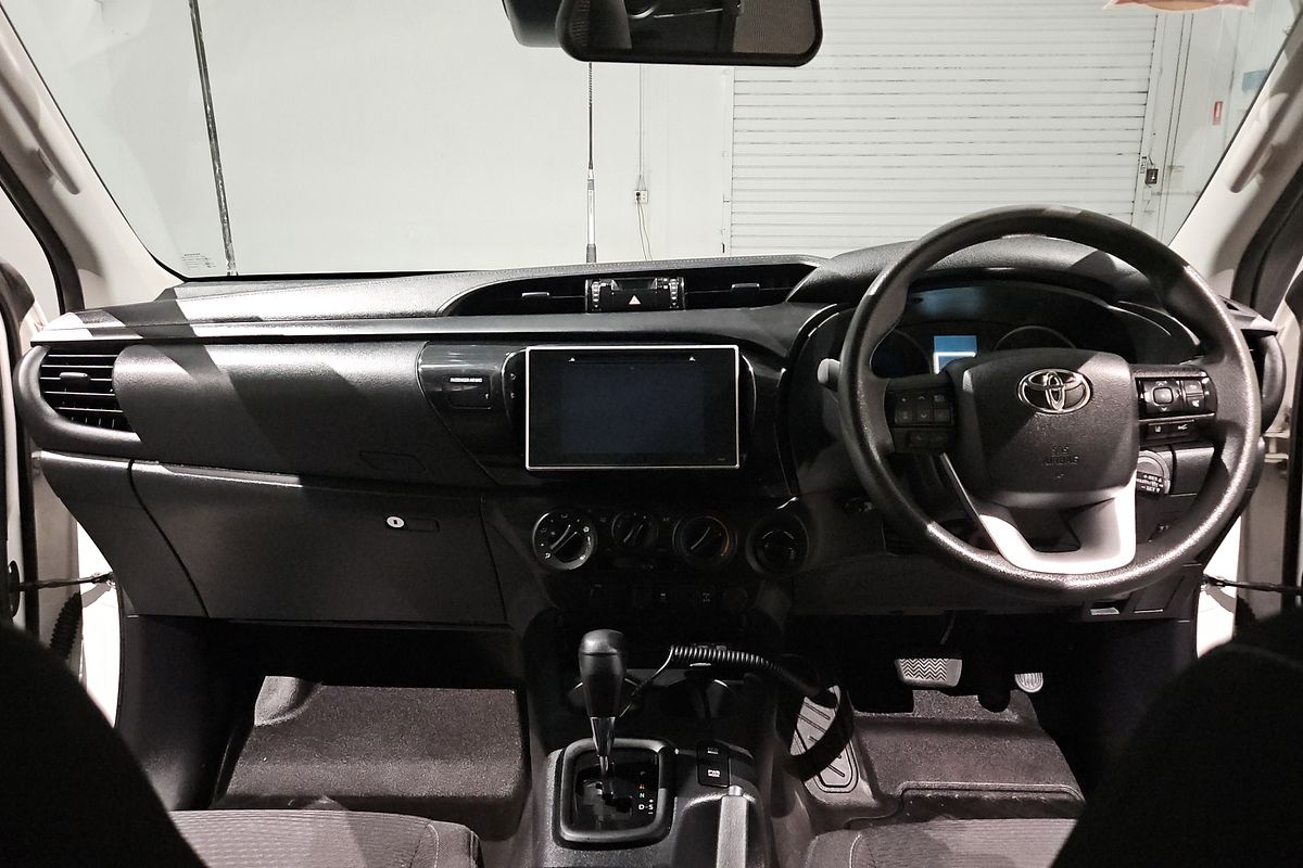 2020 Toyota Hilux SR GUN126R 4X4