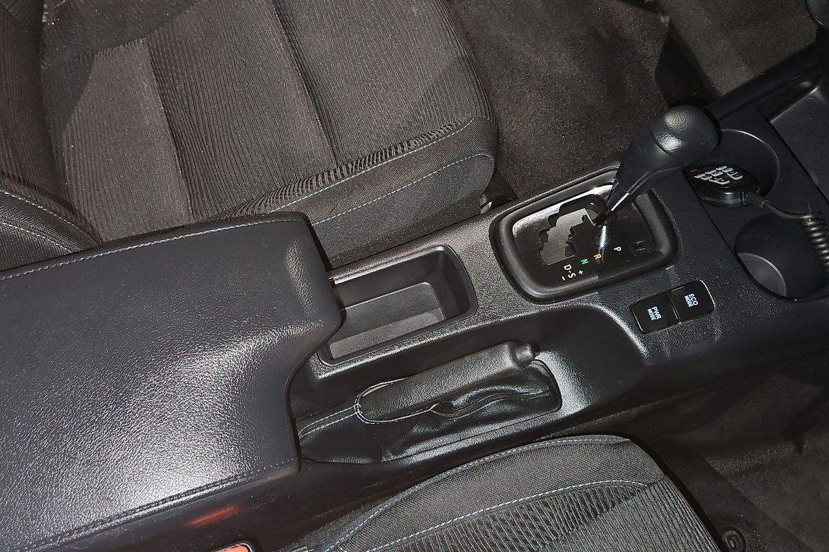2020 Toyota Hilux SR GUN126R 4X4