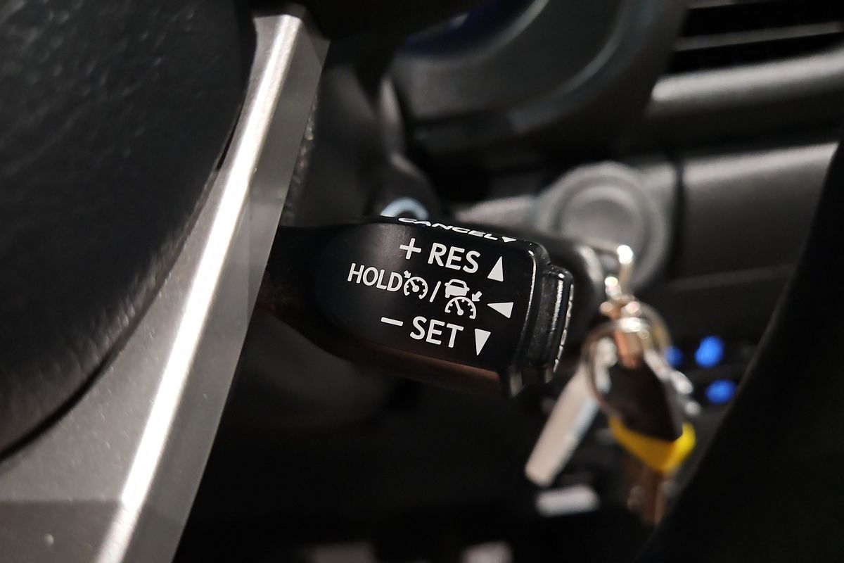 2020 Toyota Hilux SR GUN126R 4X4