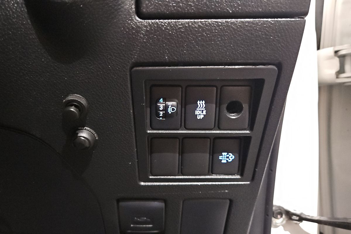 2020 Toyota Hilux SR GUN126R 4X4