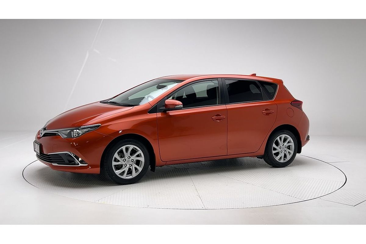 2017 Toyota Corolla Ascent Sport ZRE182R