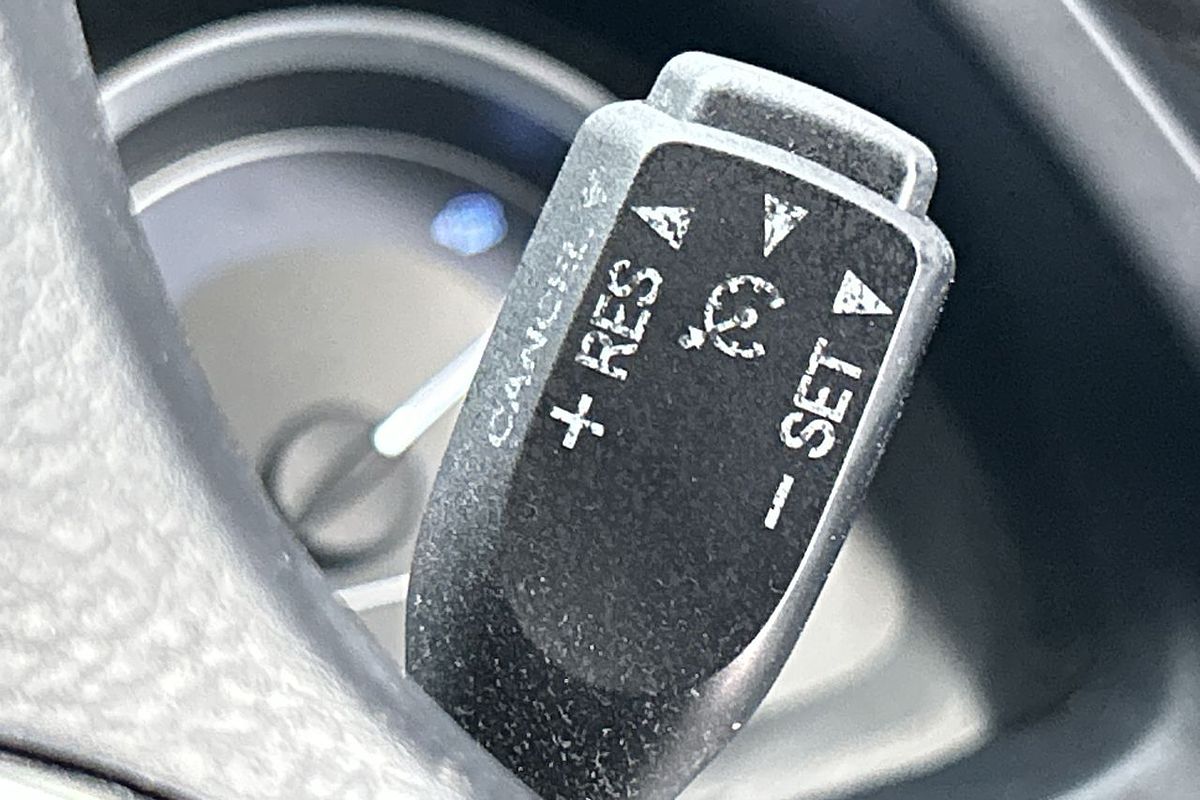2017 Toyota Corolla Ascent Sport ZRE182R