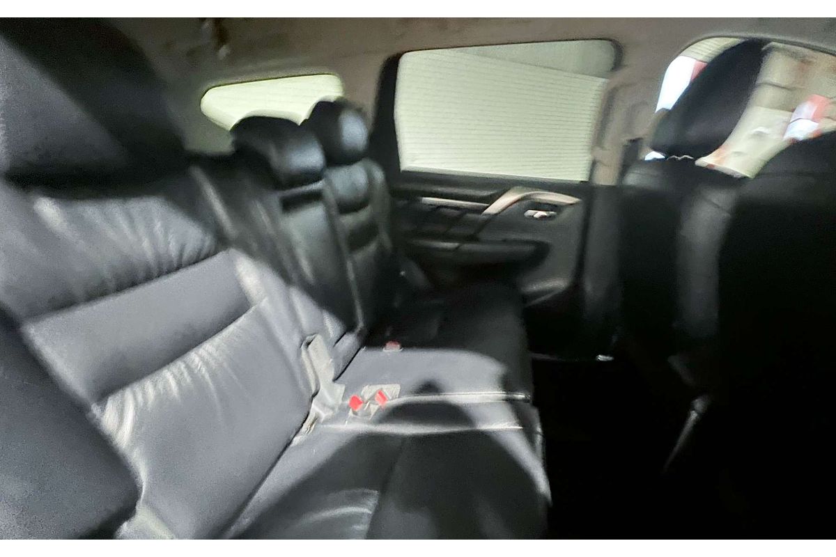2017 Mitsubishi Pajero Sport Exceed QE