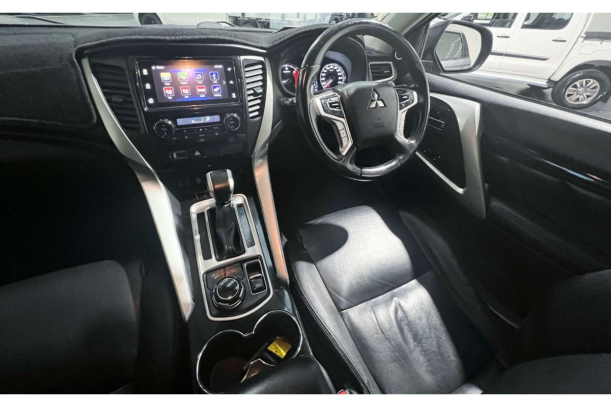 2017 Mitsubishi Pajero Sport Exceed QE