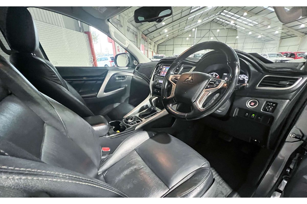 2017 Mitsubishi Pajero Sport Exceed QE