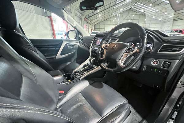 2017 Mitsubishi Pajero Sport Exceed QE