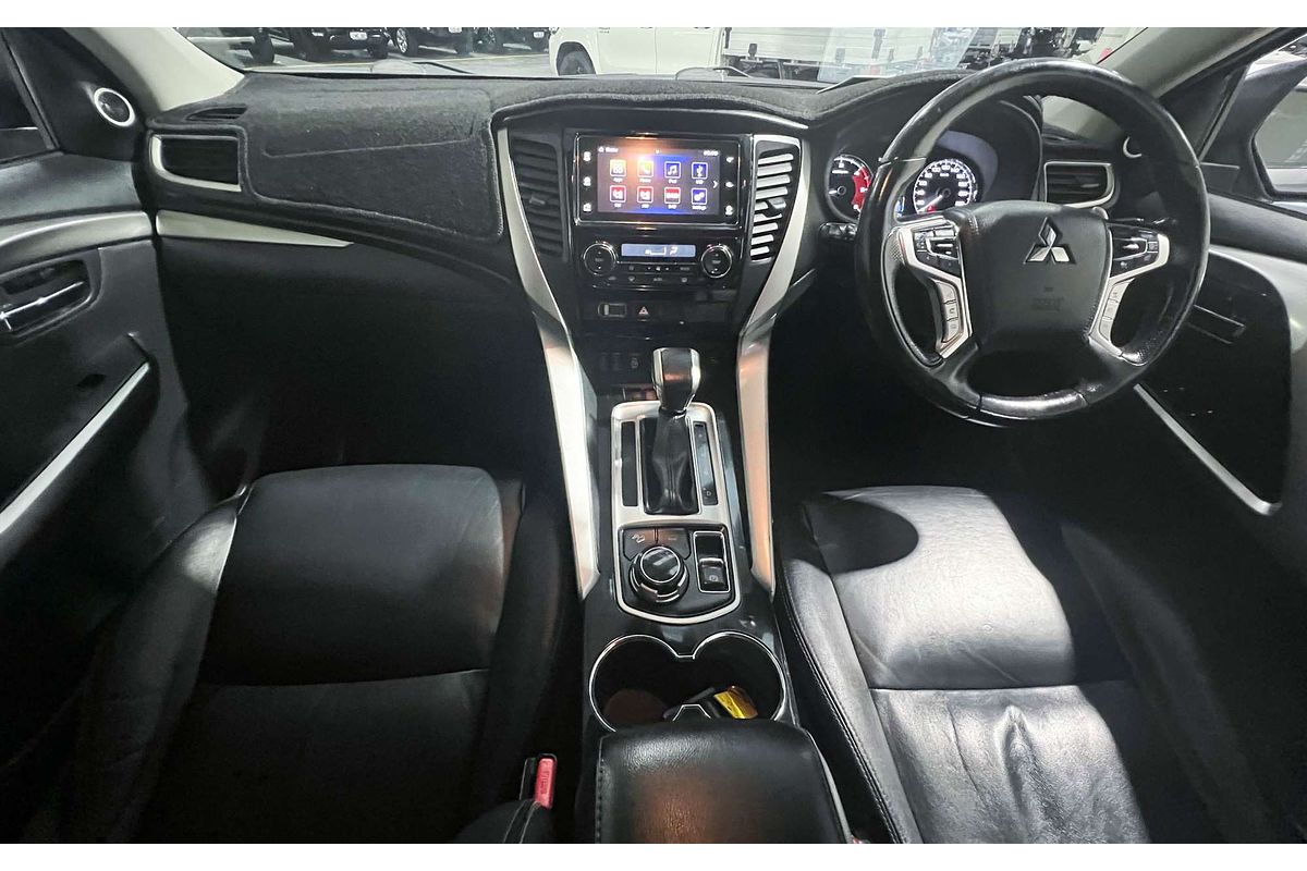 2017 Mitsubishi Pajero Sport Exceed QE