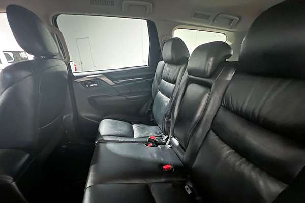 2017 Mitsubishi Pajero Sport Exceed QE