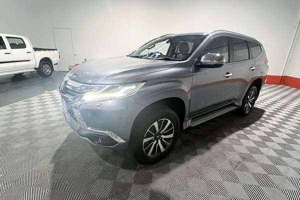2017 Mitsubishi Pajero Sport Exceed QE