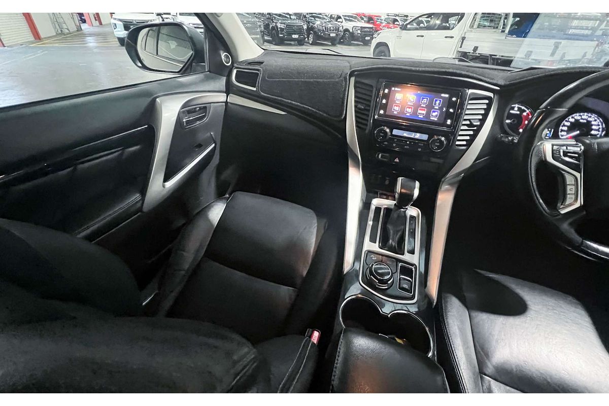 2017 Mitsubishi Pajero Sport Exceed QE