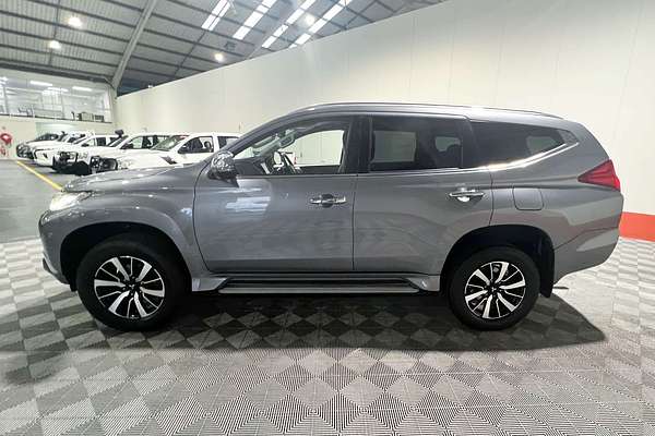 2017 Mitsubishi Pajero Sport Exceed QE