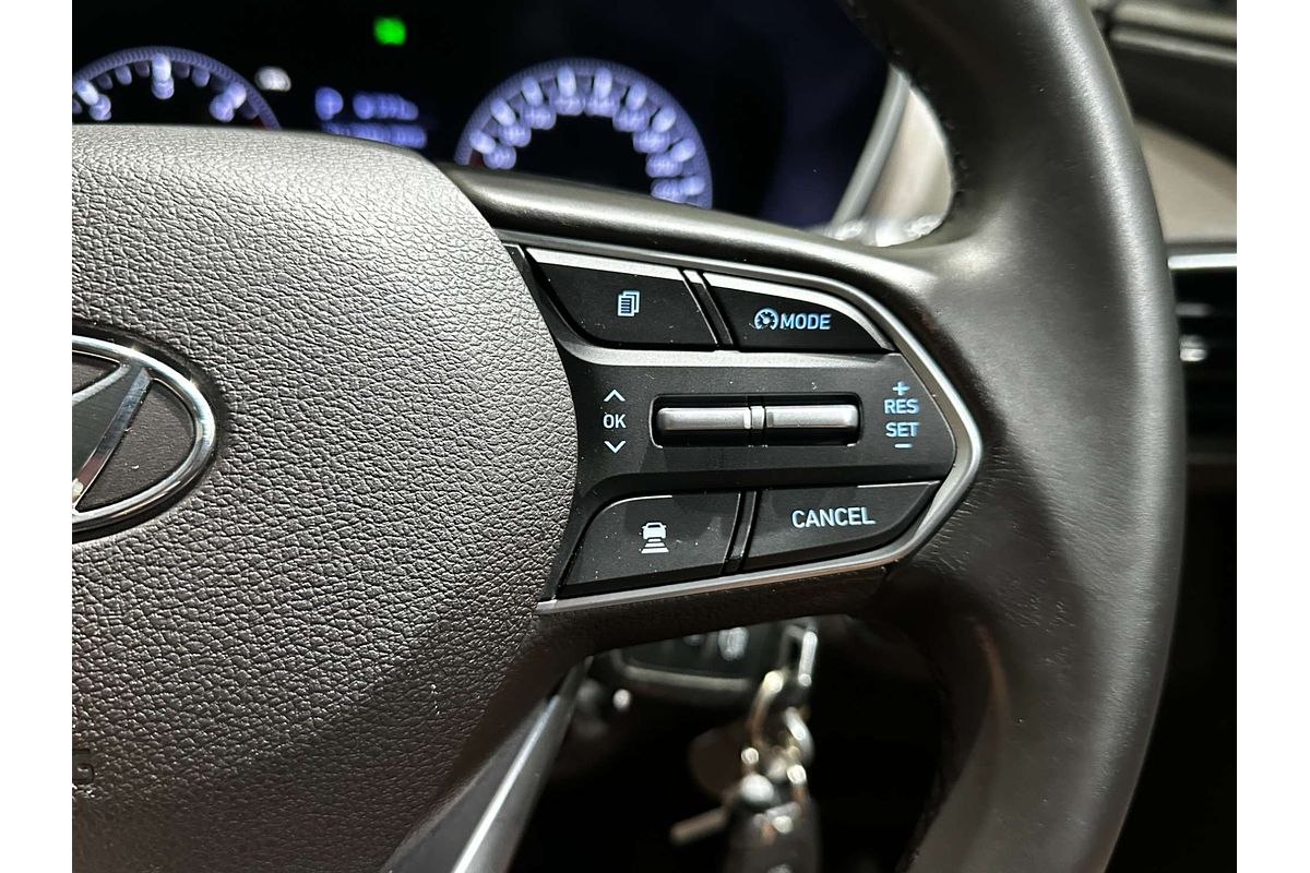 2019 Hyundai Santa Fe Active TM.2