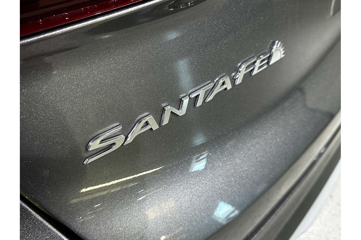 2019 Hyundai Santa Fe Active TM.2
