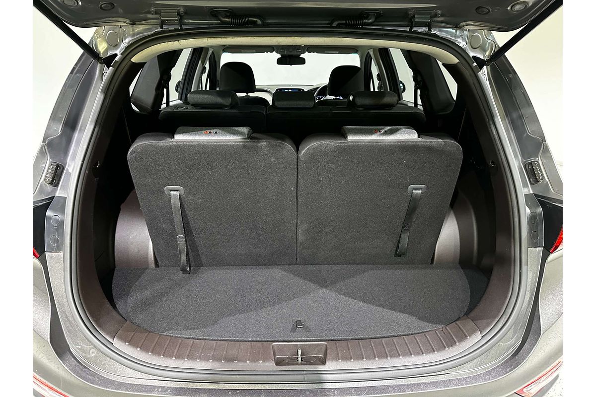 2019 Hyundai Santa Fe Active TM.2
