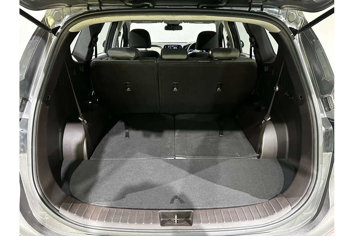 2019 Hyundai Santa Fe Active TM.2