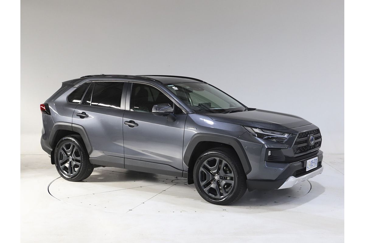 2024 Toyota RAV4 Edge AXAH54R