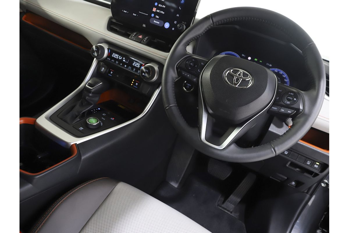 2024 Toyota RAV4 Edge AXAH54R