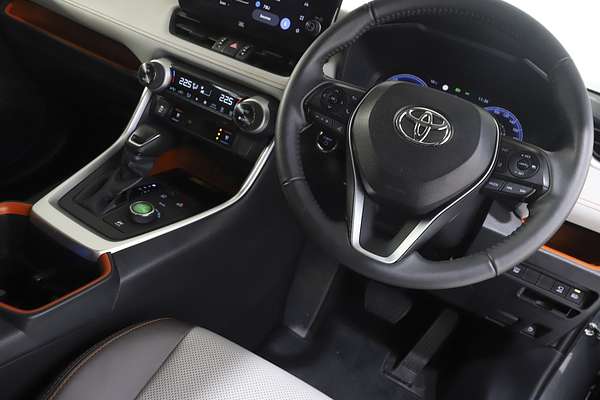 2024 Toyota RAV4 Edge AXAH54R