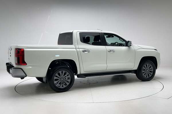2024 Mitsubishi Triton GLS MV 4X4