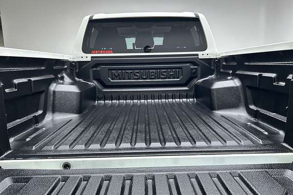 2024 Mitsubishi Triton GLS MV 4X4