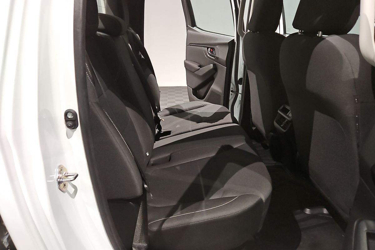 2023 Isuzu D-MAX SX 4X4