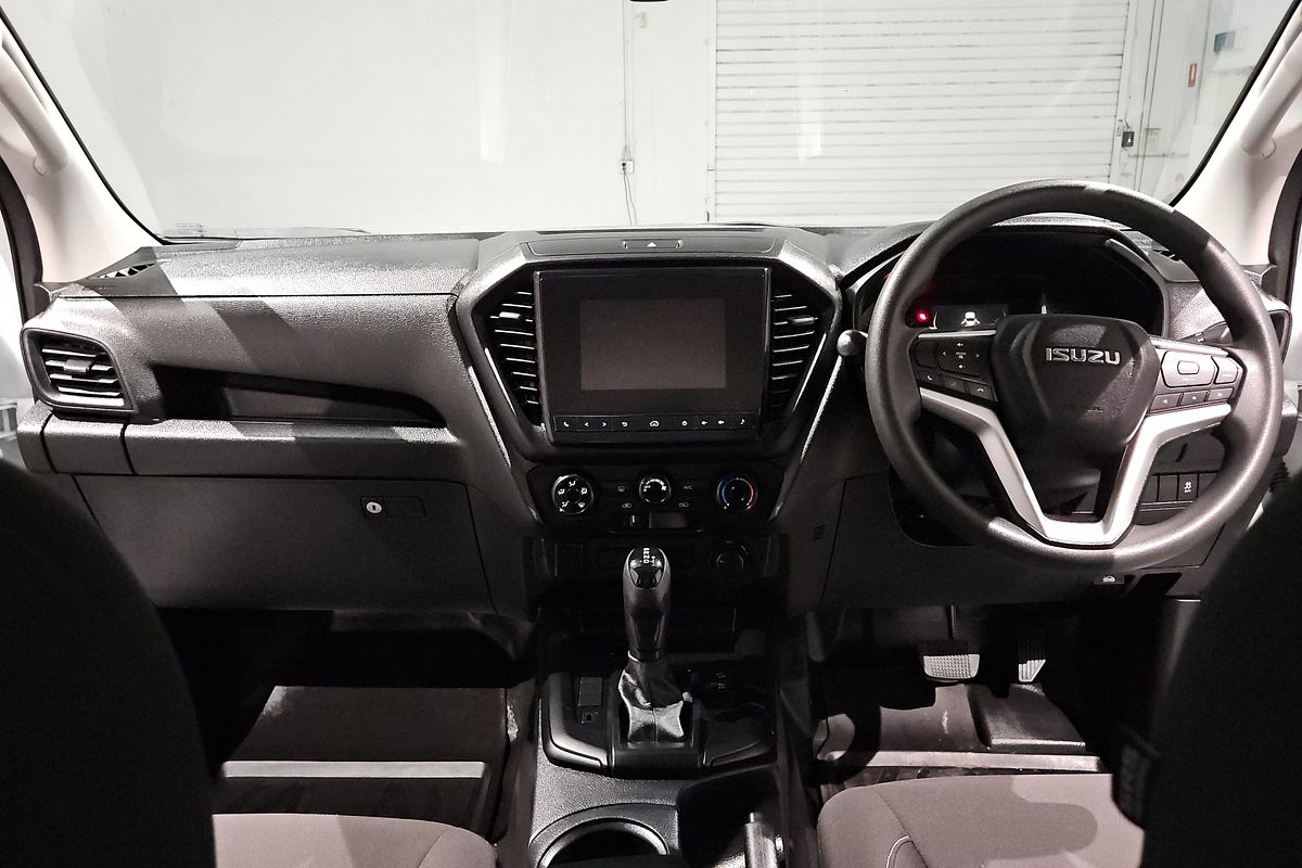 2023 Isuzu D-MAX SX 4X4