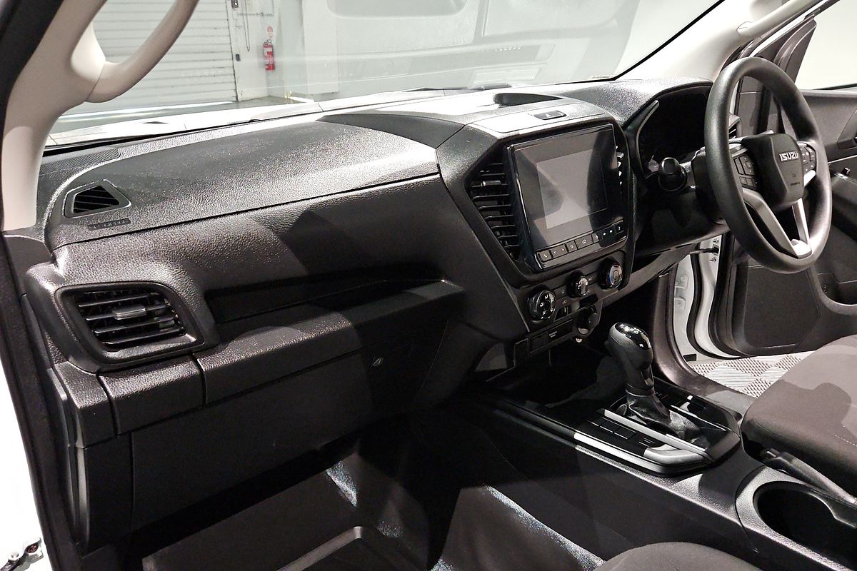 2023 Isuzu D-MAX SX 4X4