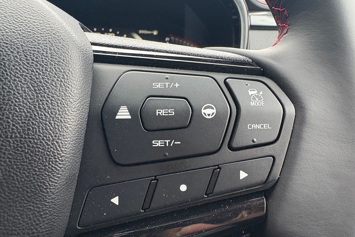 2025 Isuzu D-MAX X-TERRAIN 4X4
