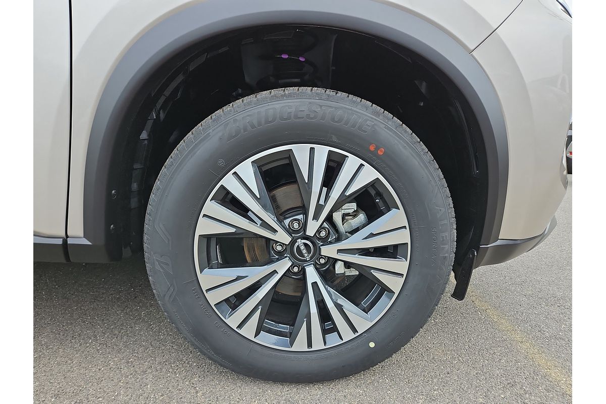 2024 Nissan X-TRAIL ST-L T33