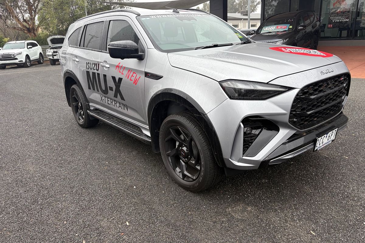 2025 Isuzu MU-X X-TERRAIN