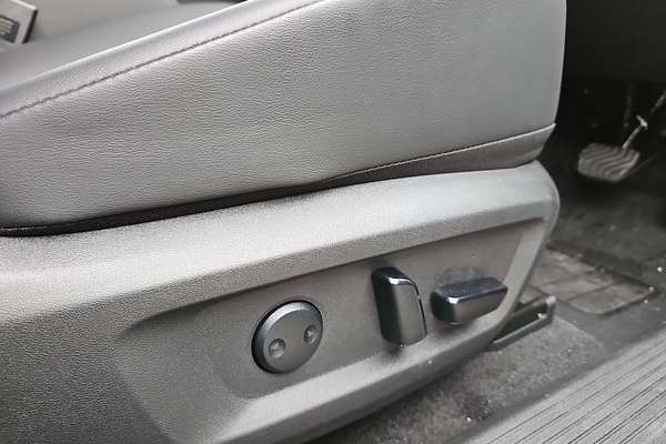2024 Nissan X-TRAIL ST-L T33
