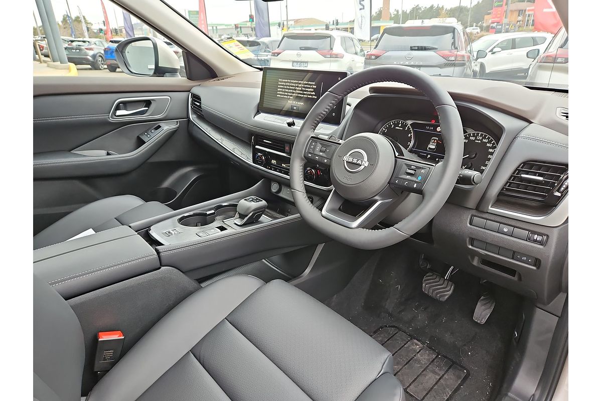 2024 Nissan X-TRAIL ST-L T33