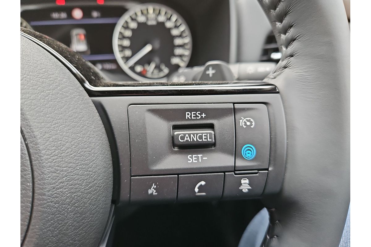 2024 Nissan X-TRAIL ST-L T33